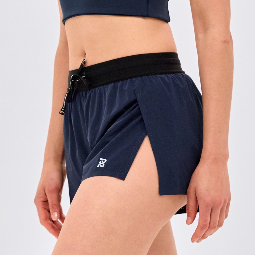 Bandit Running Vento 3” Split Shorts in Navy | Size Small